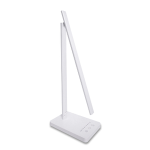 Modern Hotel Bedside Multifunction White Metal Plug in Nice Reading Study Desk Lamp with Outlets