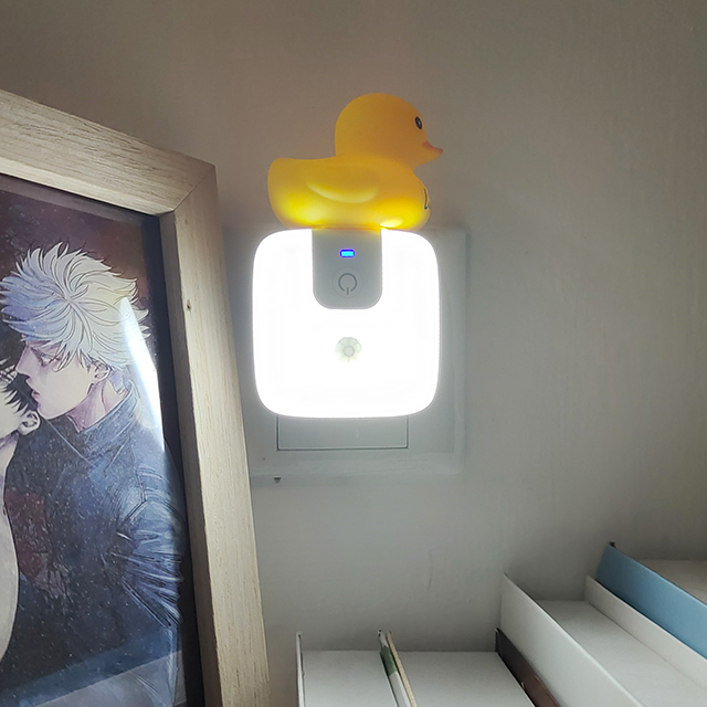 Lighting Small Cute Portable Office Working Reading Decorative USB Charging Output Port Desk Lamp Night Light