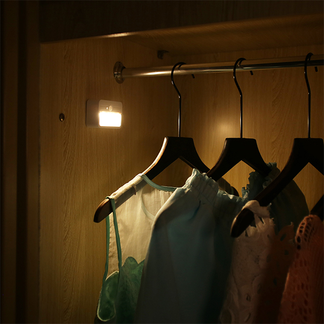 Modern Rechargeable Portable Battery Powered Small Light Sensor Infrared Induction Lamp Usb Led Sensing Night Light